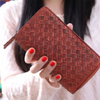 Damen Geldbörse aus Echtleder mit RFID-Schutz, Rot, 14 × 10 × 4,5 cm, florale Prägung und Reißverschluss